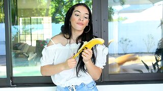 Magnificent Violet enjoys while pleasuring herself with a banana