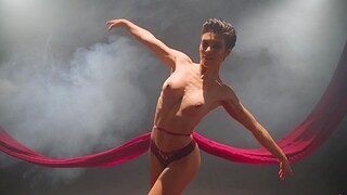 Stunning solo Brooklyn Gray upon natural tits having fun